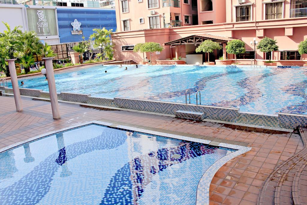 Homestay Marina Court Resort Kota Kinabalu Bagian luar foto