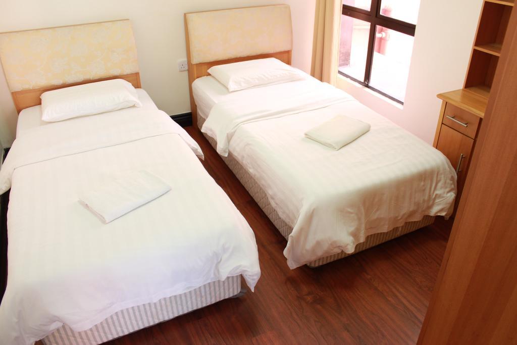 Homestay Marina Court Resort Kota Kinabalu Bagian luar foto